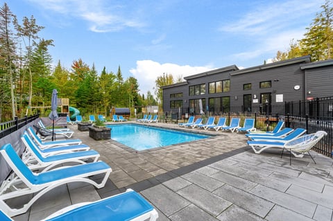 Piscine extérieure